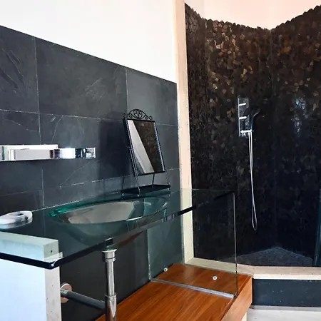 Apartment A40 - Ancona, Elegante Bilocale In Centro Con Vista Mozzafiato! *